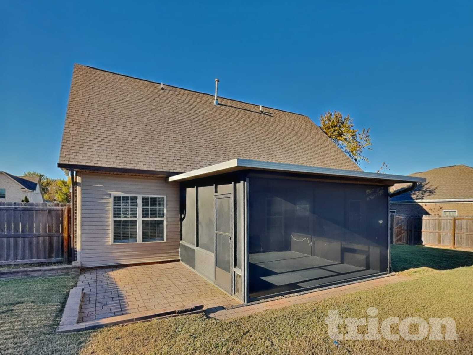 Building Photo - 585 Smoky Mountains Dr