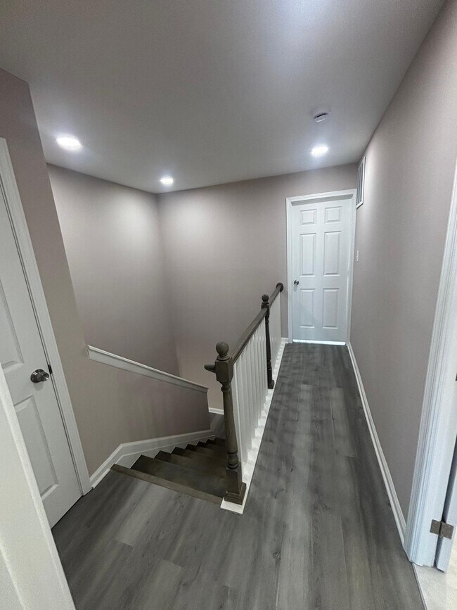 Building Photo - 1711 N Caroline St