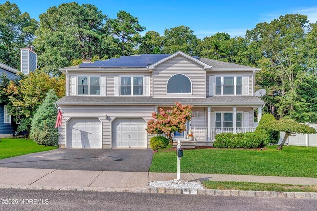 Building Photo - Spacious 4BR Colonial with Garage & Pool