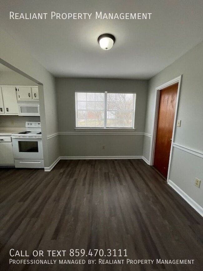 Building Photo - 3688 Crosby Dr