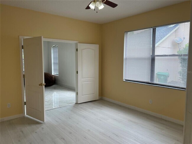 Building Photo - 871 Blairmont Ln