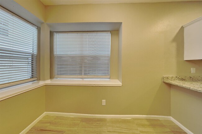 Building Photo - 16411 Willingham Way
