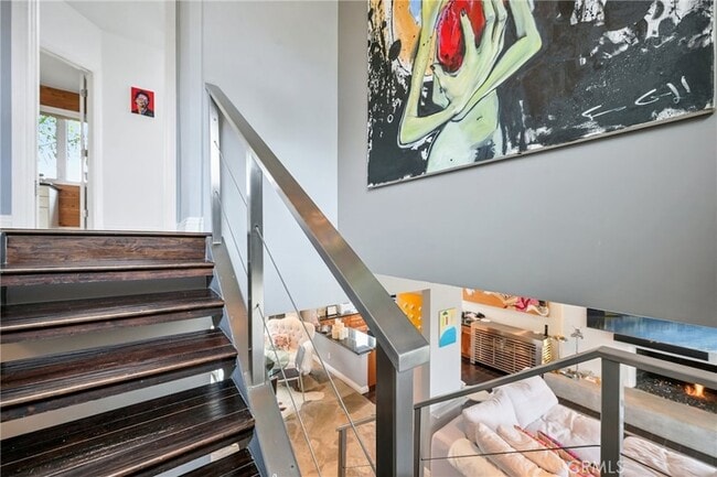 Building Photo - 281 Ledroit St
