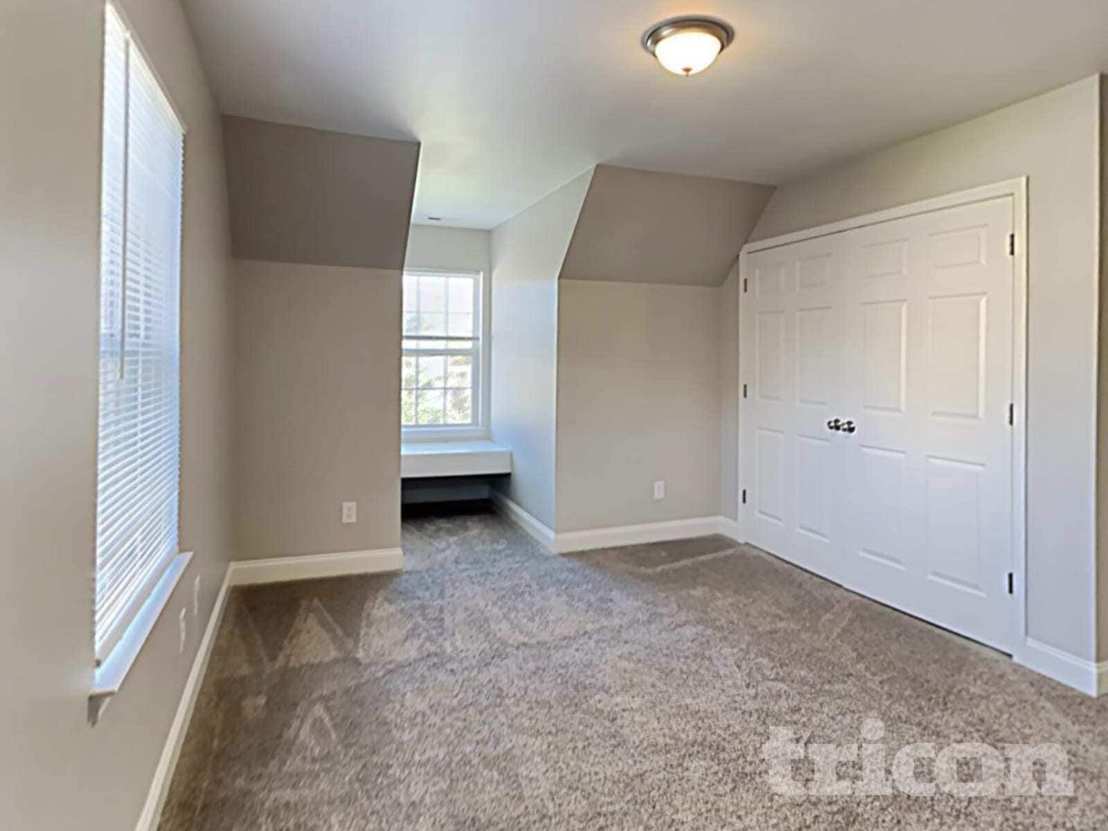 Building Photo - 1135 Preakness Ct NW