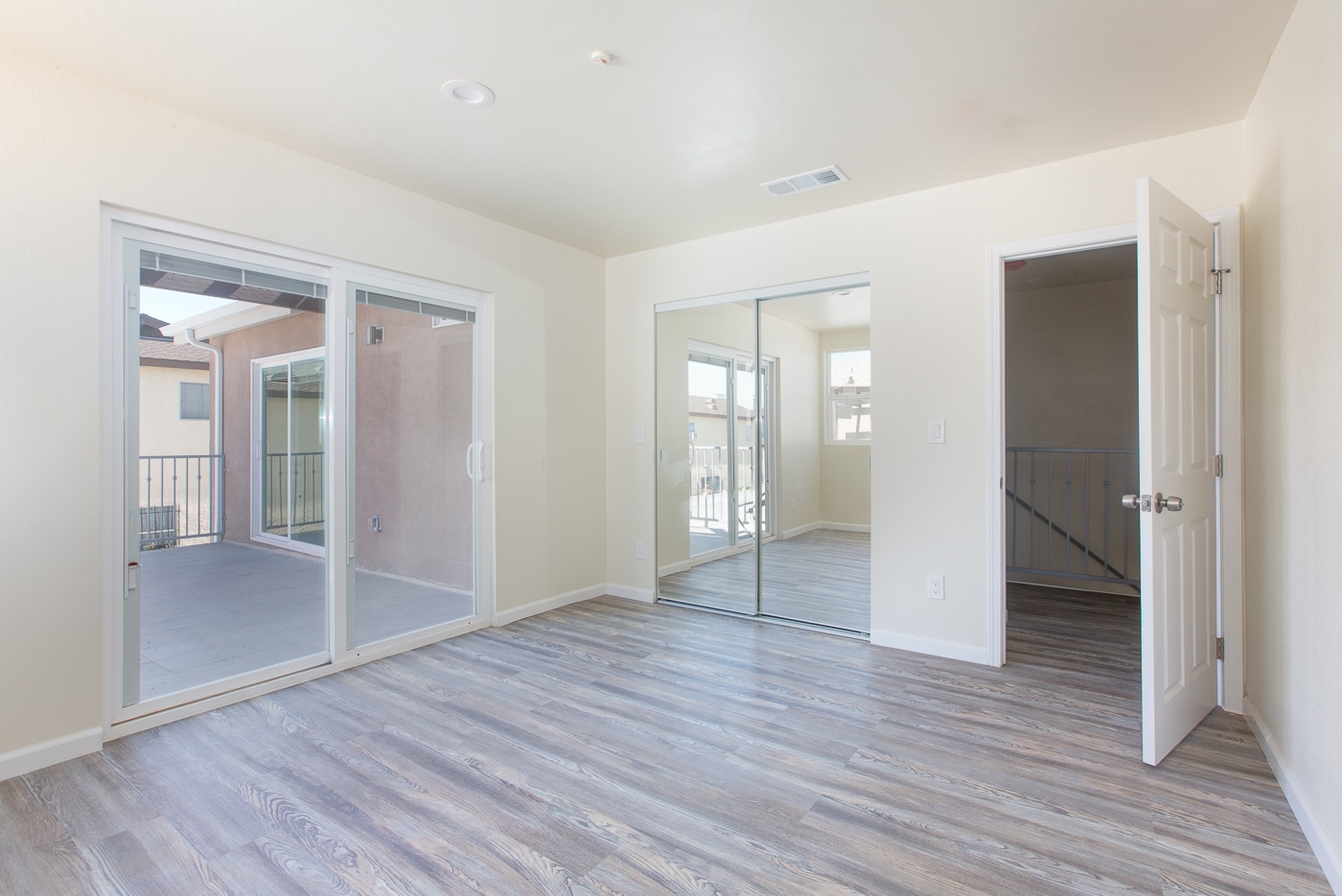 Building Photo - 1640 W 147th St
