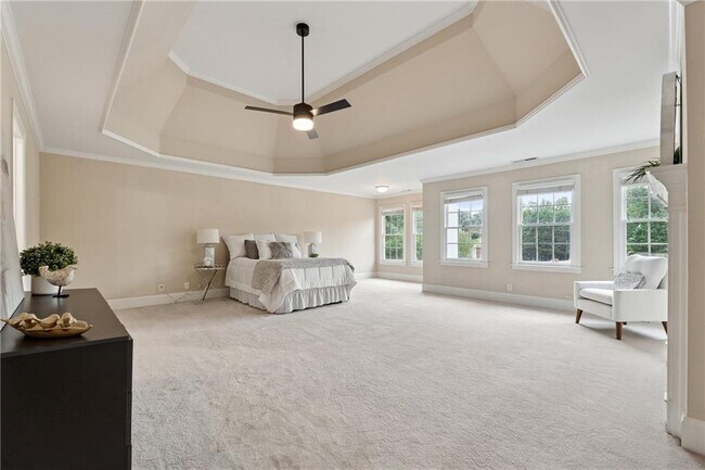 Building Photo - 870 Longstone Landing