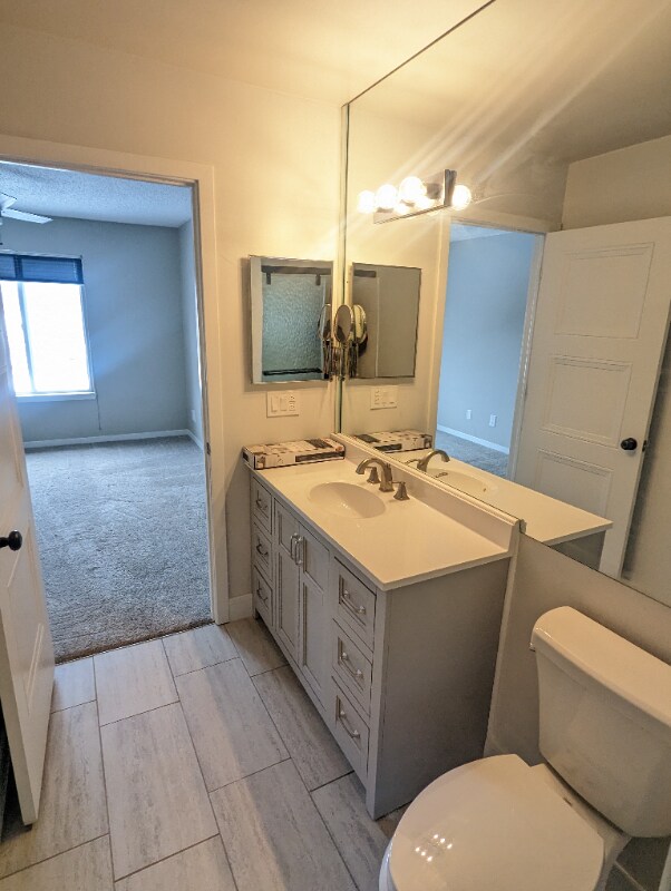 Building Photo - 44900 Bayview Dr