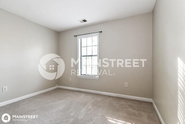 Building Photo - 6656 Lake Forest Dr N, Walls, MS 38680