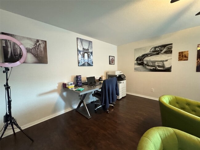 Building Photo - 12623 Hartford Bluff Ct