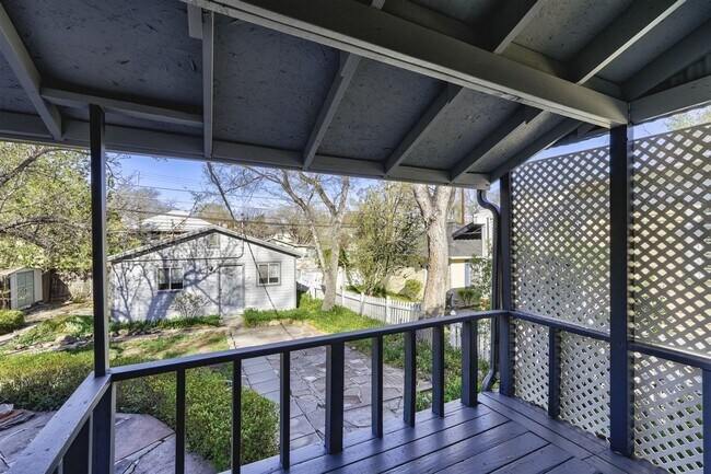 Building Photo - Historic Mount Vernon 4x1.5 Home Steps from Downtown Prescott