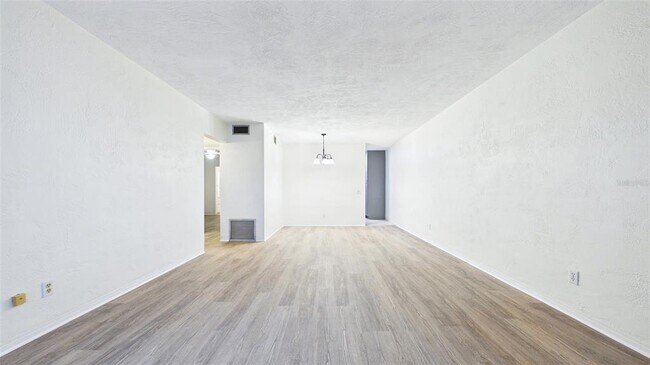 Building Photo - 2454 Australia Way E