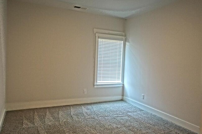 Building Photo - 8359 Anslee Way NW