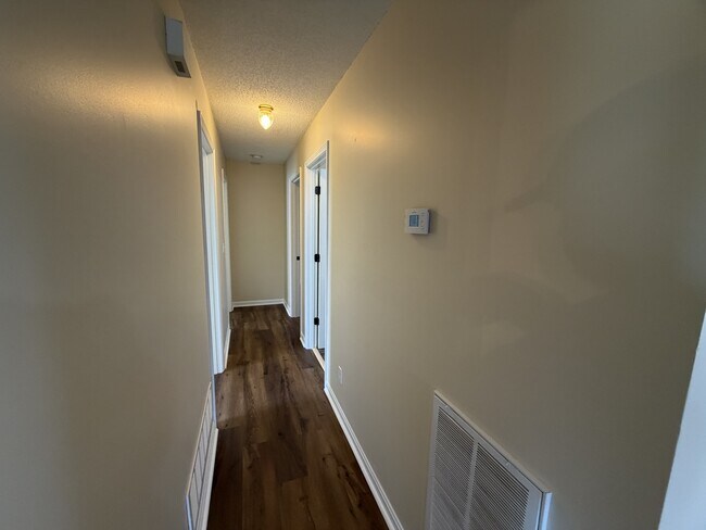 Building Photo - 2291 Plum Run Rd