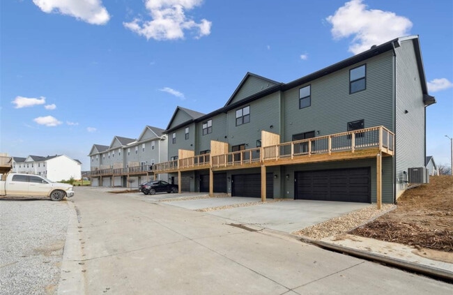 Building Photo - 4749 Preston Ln