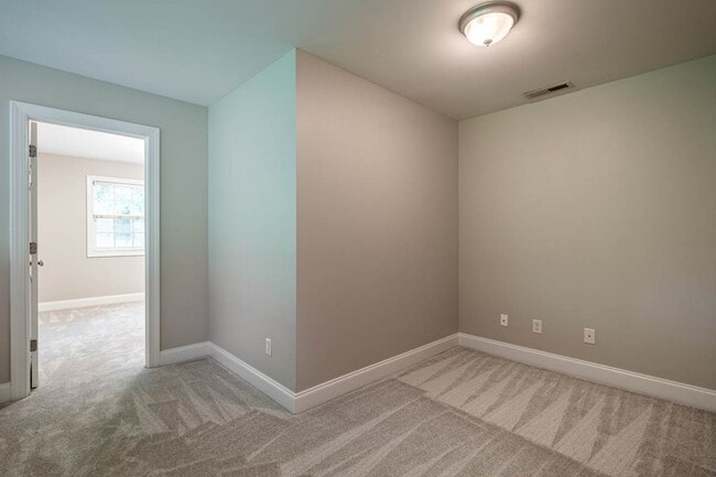 Building Photo - 6301 Grove Estates Ter