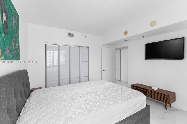 Building Photo - 325 S Biscayne Blvd