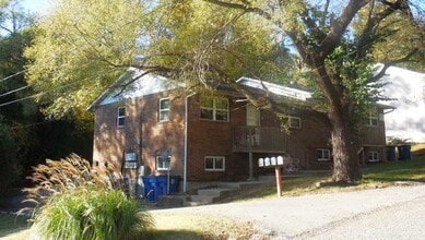 Building Photo - 1417 St Clair Ave