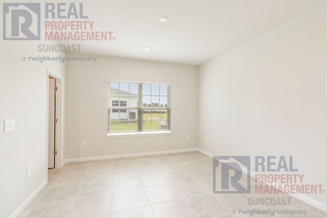 Building Photo - 4535 Arden Wy