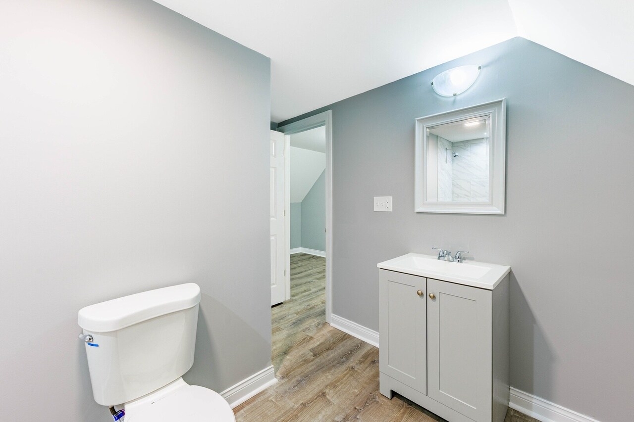 Building Photo - 2800 S Saint Louis Ave