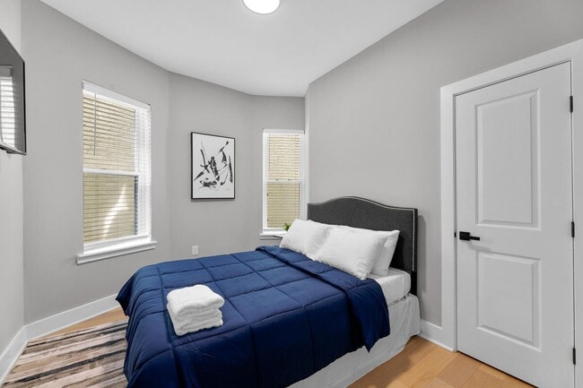 Building Photo - 1017 Euclid St NW