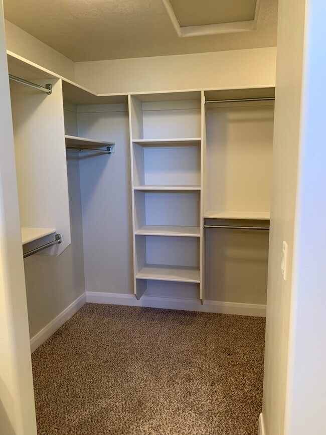 Building Photo - 3-BR/2-BA Townhome in Santa Clara