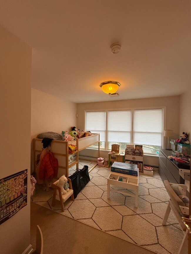 Building Photo - 23 Sunnyside Terrace