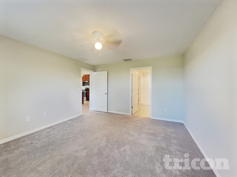 Building Photo - 1616 Broad Winged Hawk Dr