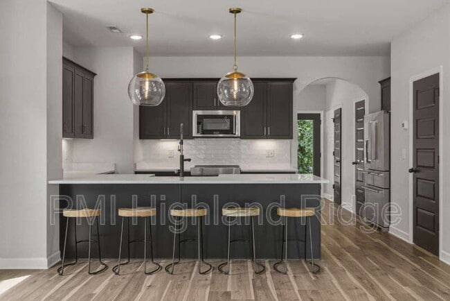 Building Photo - 6084 Ivory Ln