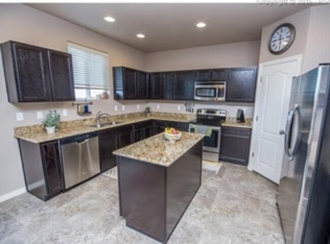 Building Photo - 2095 Reed Grass Way