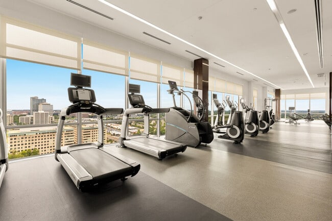 Building Photo - 1548 Spring Hill Rd