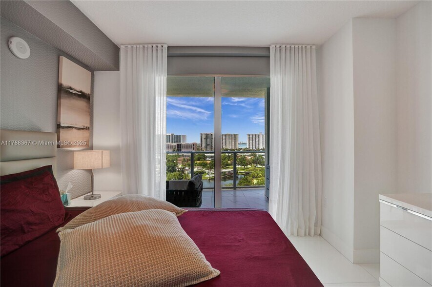 Building Photo - 330 Sunny Isles Blvd