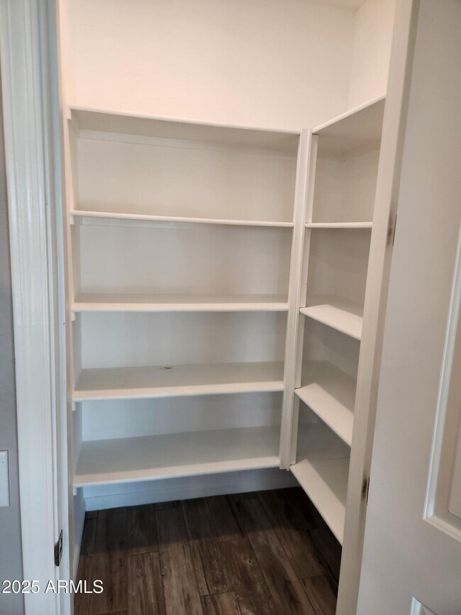 Building Photo - 13431 W Range Mule Dr