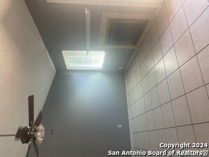 Building Photo - 7322 Hardesty