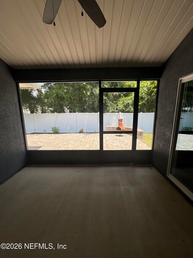 Building Photo - 5409 Parkside Lakes Dr