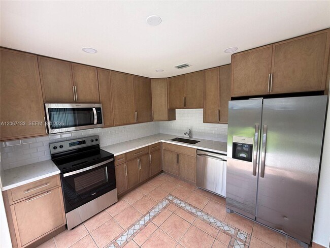Building Photo - 11759 SW 117th Pl