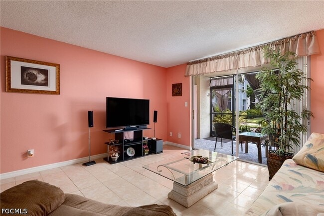 Building Photo - 5959 Winkler Rd