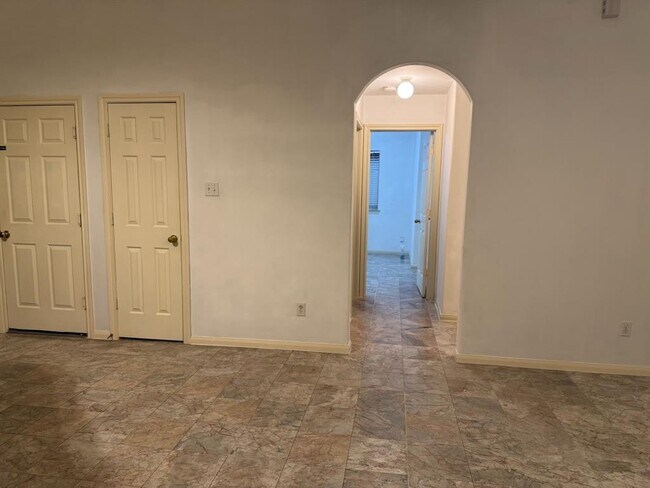 Building Photo - 17210 Valemist Ct