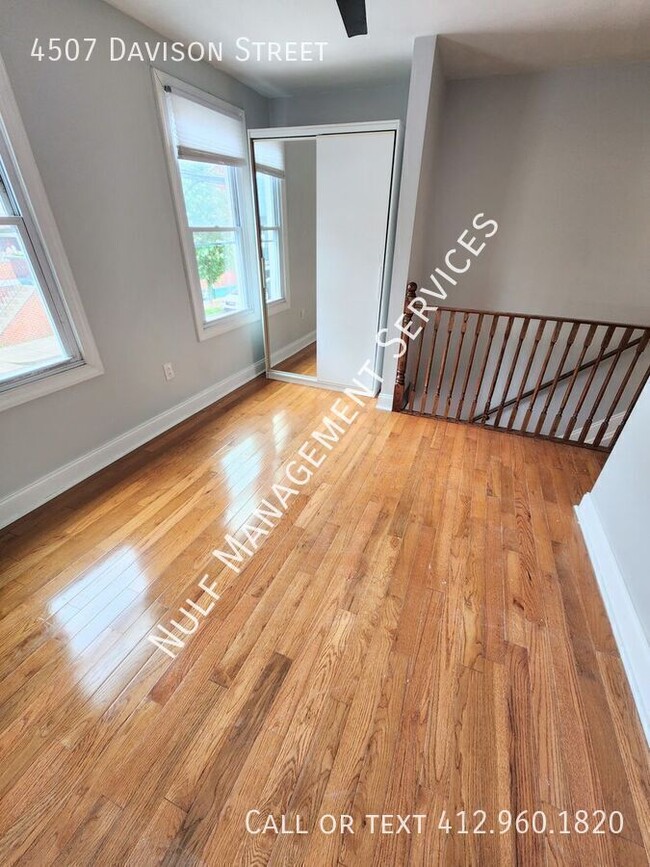 Building Photo - 4507 Davison St