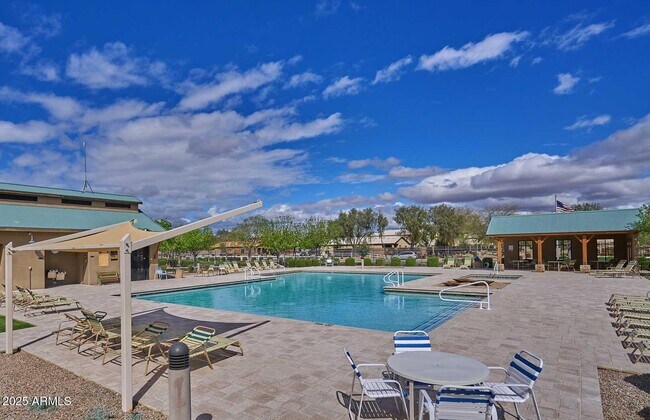 Building Photo - 29237 N Yellow Bee Dr