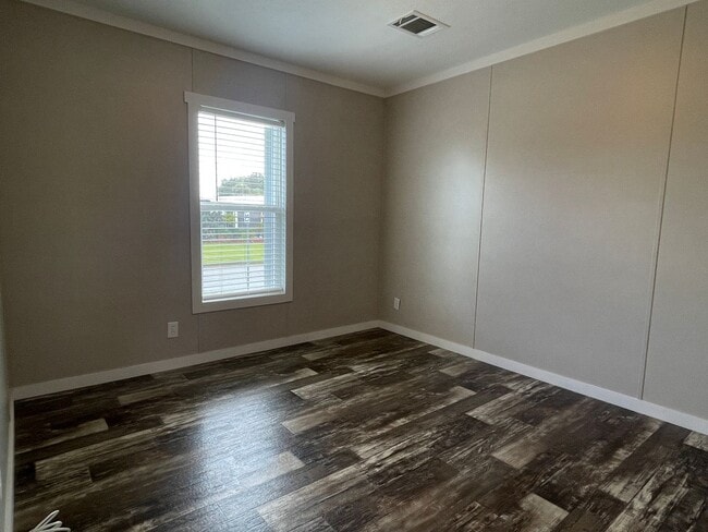 Building Photo - Nice 3 Bedroom 2 Bath Home Built in 2021 A...
