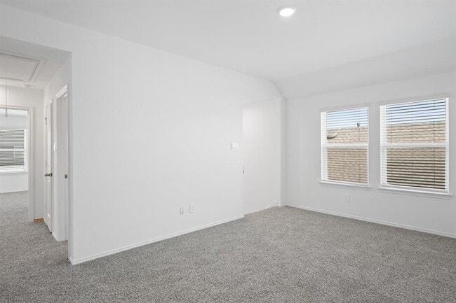 Building Photo - 4905 Blue Beetle Rdg Dr