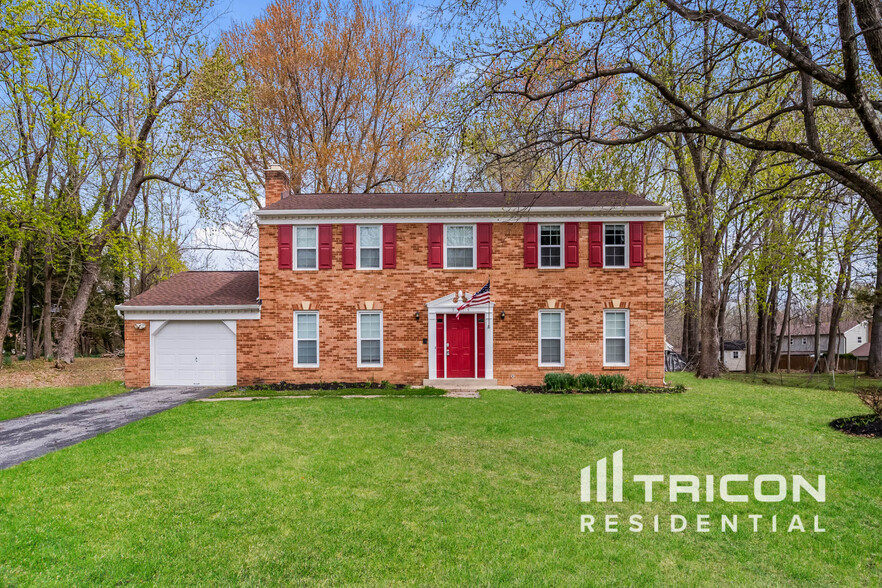 Primary Photo - 9414 Victoria Dr