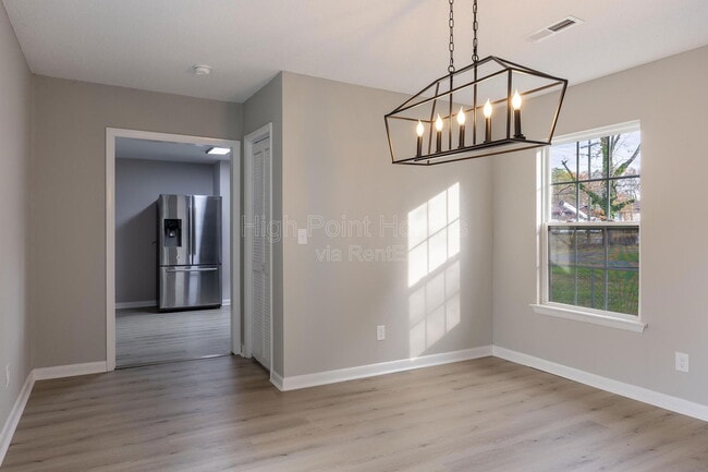 Building Photo - 1531 Wilson Rd