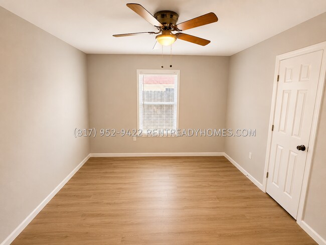 Building Photo - 8105 Bonner Dr
