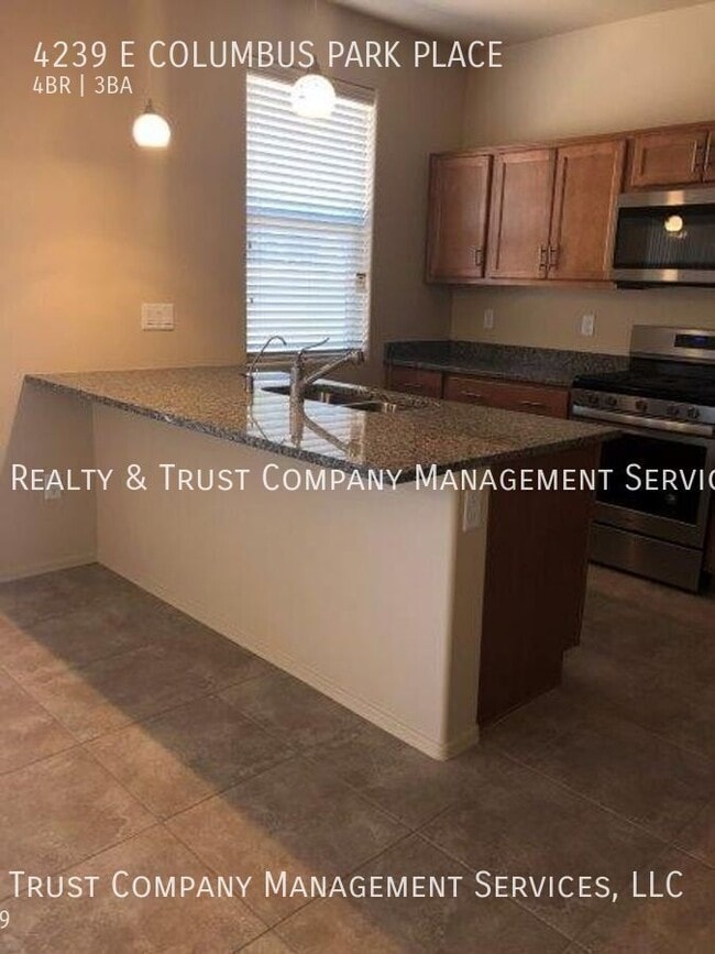 Building Photo - 4239 E Columbus Park Pl