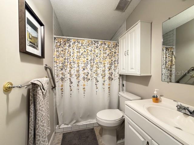 Building Photo - 1215 Panama Pl