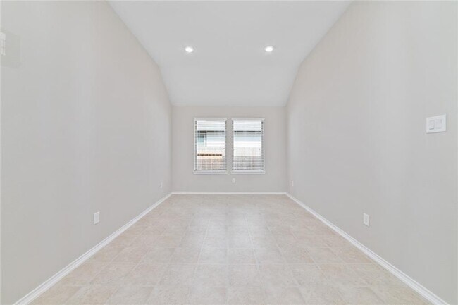 Building Photo - 20231 Moonlight Falls Ct