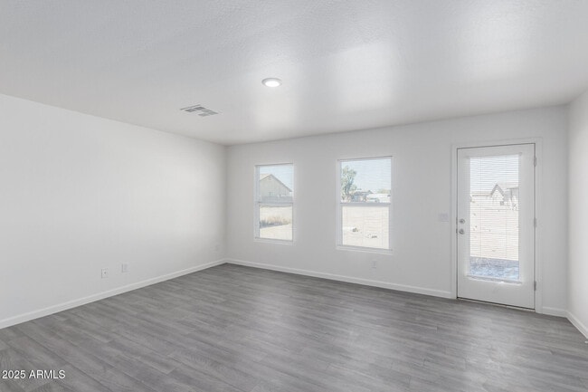 Building Photo - 9930 W Carousel Dr