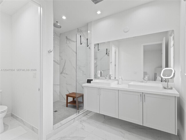 Building Photo - 4388 NW 81st Ave