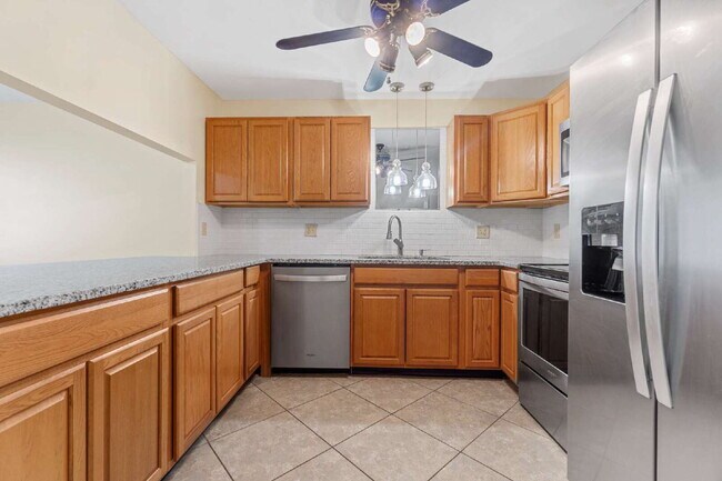 Building Photo - 2BR 2BA Villa Available Now On Top of the Word!